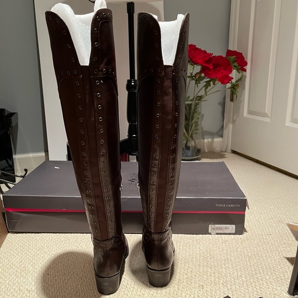 NEW Vince Camuto Over The Knee Boots w Grommets Chocolate Sz 5.5/6 NWT NIB - Picture 7 of 16